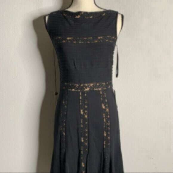 NWT Tadashi Shoji Black and Tan Pintuck Jersey Lace Knee Length Dress - Picture 5 of 12